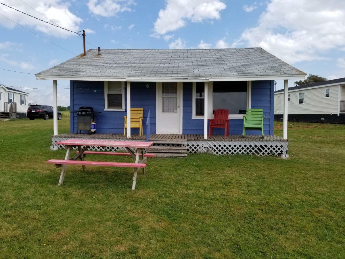 Blue Spruces Cottages Hampton Exterior foto
